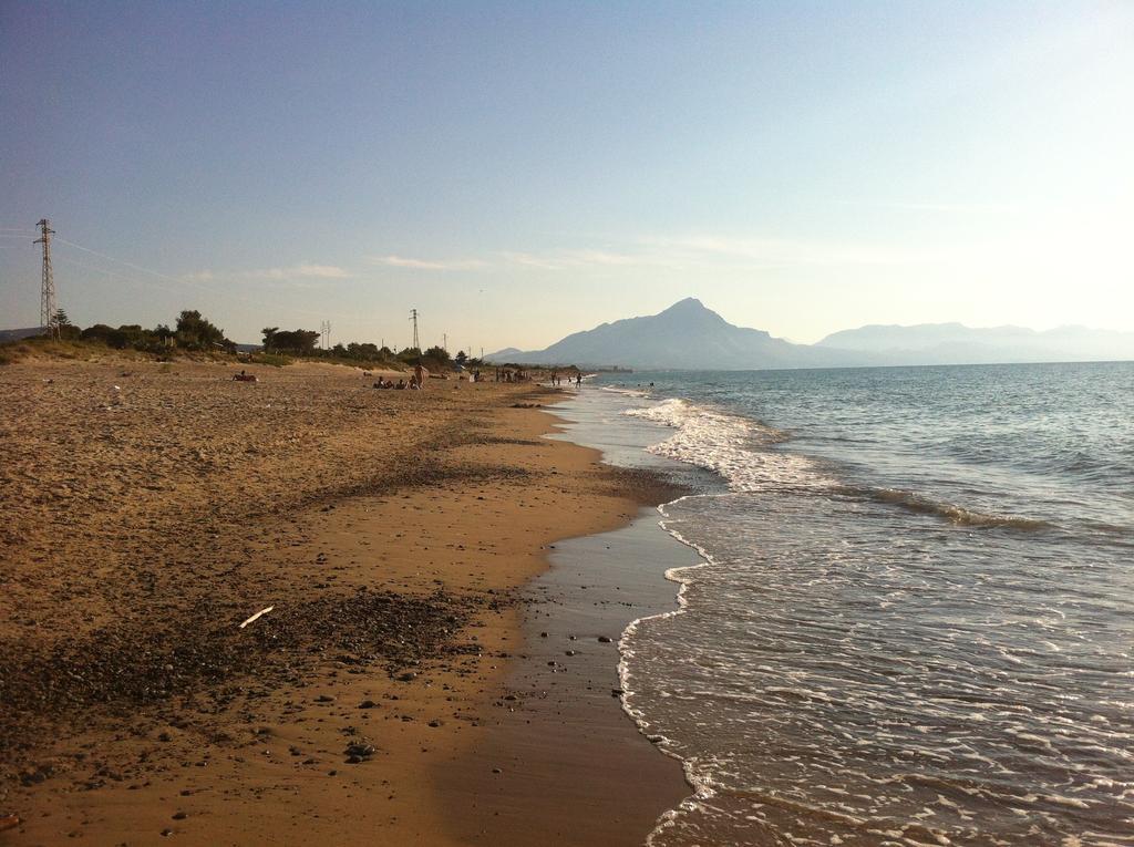 Case Vacanze Casa Romana Lascari Εξωτερικό φωτογραφία